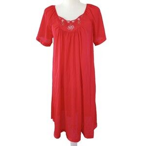 Vintage Nightgown Womens Small Red Nylon Floral Embroidered Short Sleeve USA